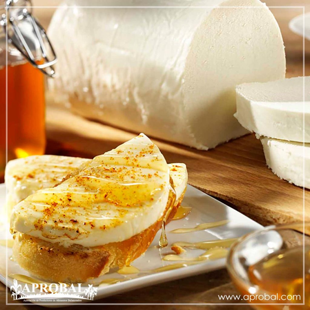 ¿POR QUÉ EL QUESO FRESCO ES LA MEJOR MANERA DE CONSUMIR LÁCTEOS?