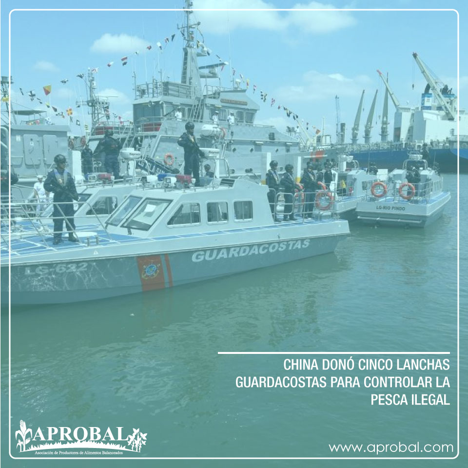 CHINA DONÓ CINCO LANCHAS GUARDACOSTAS PARA CONTROLAR LA PESCA ILEGAL