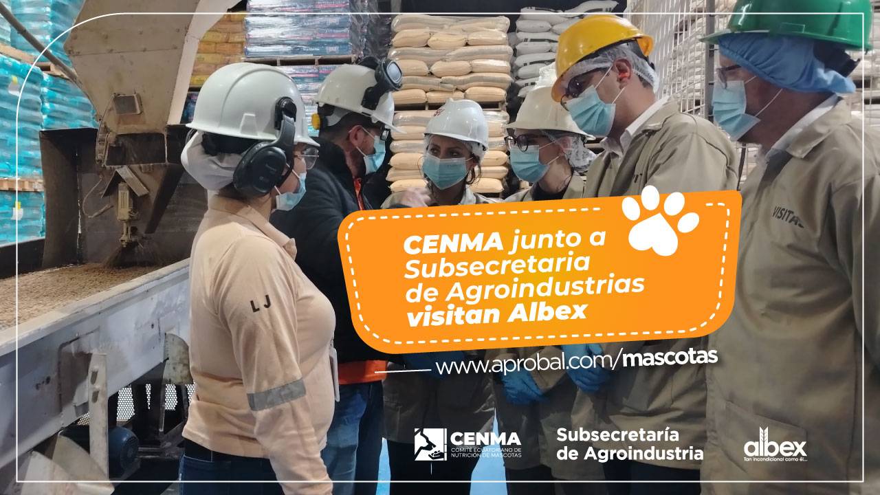 CENMA-junto-a-Subsecretaria-de-Agroindustrias-visitan-Albex-